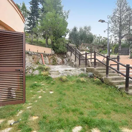 1 Bedroom Awesome In *